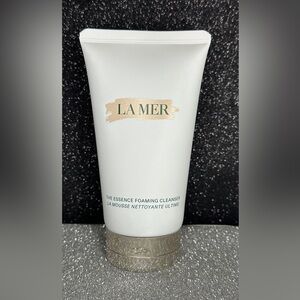 La Mer The Essence Foaming Cleanser — 4.2oz